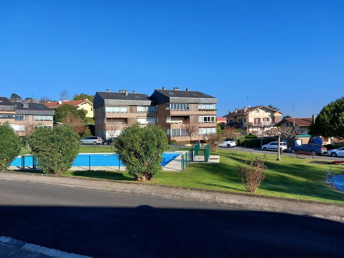 Apartamento Hondarribia con piscina, parking y terraza